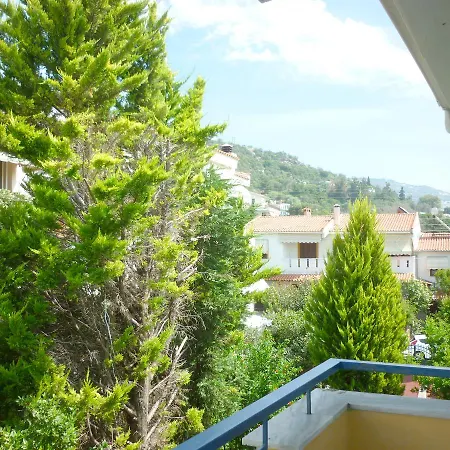בית נופש Maria's Beach House PalaiónTsiflíkion