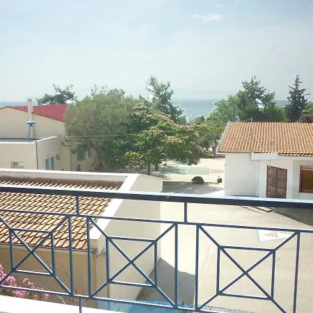 בית נופש Maria's Beach House PalaiónTsiflíkion