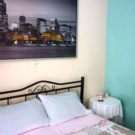 בית נופש Maria's Beach House PalaiónTsiflíkion